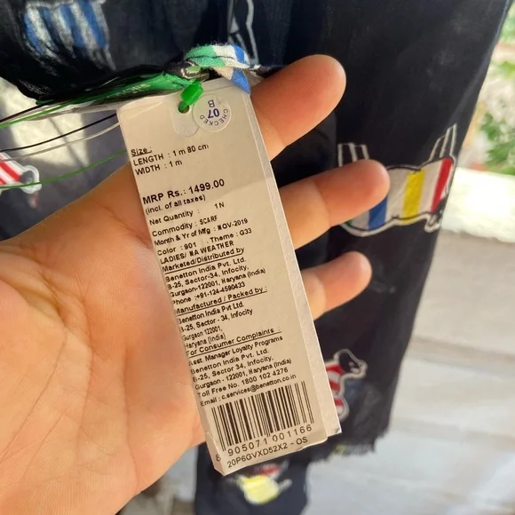 United Colors of Benetton Animal Print Scarf - Picture 8 of 8